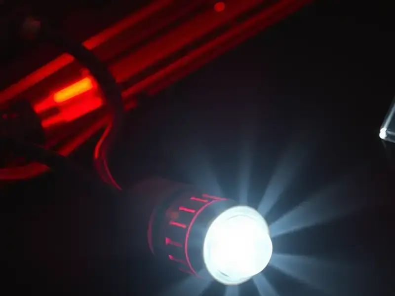 電装パーツ